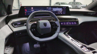 PEUGEOT 5008 HYBRID 145 CH E-DCS6 ALLURE