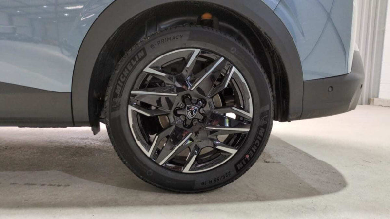 PEUGEOT 5008 HYBRID 145 CH E-DCS6 ALLURE