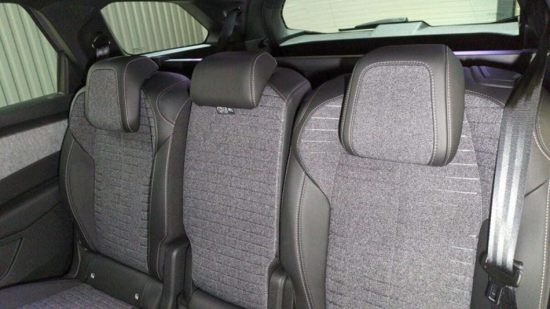 PEUGEOT 5008 HYBRID 145 CH E-DCS6 ALLURE