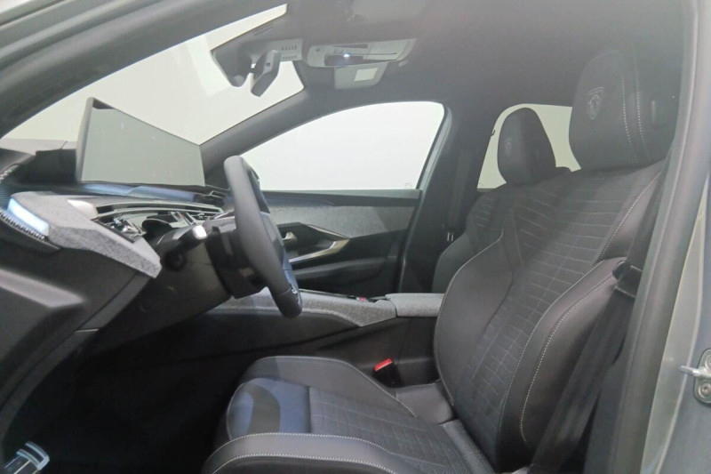 PEUGEOT 3008 HYBRID 145 E-DCS6 GT