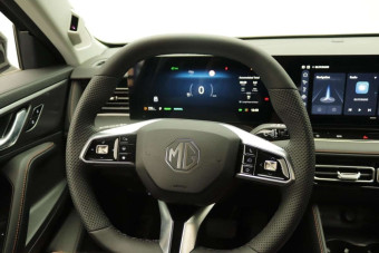 MG EHS 1.5 HYBRID+ 224 CH LUXURY
