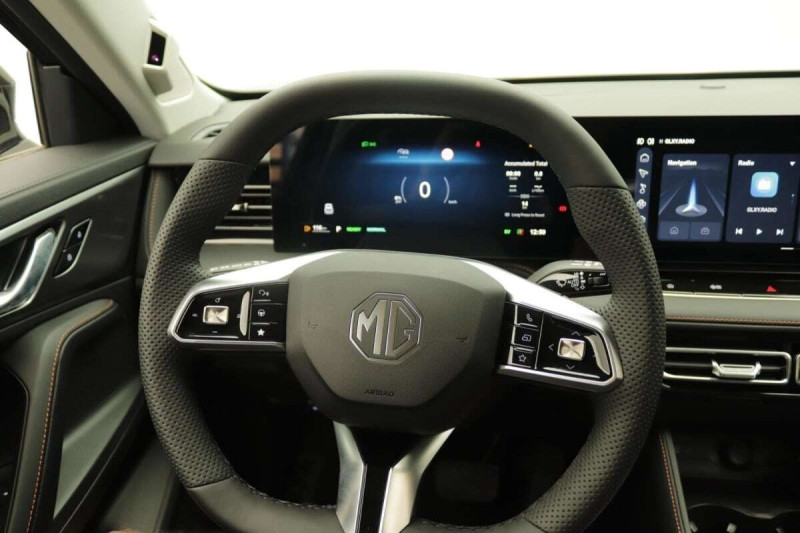 MG EHS 1.5 HYBRID+ 224 CH LUXURY