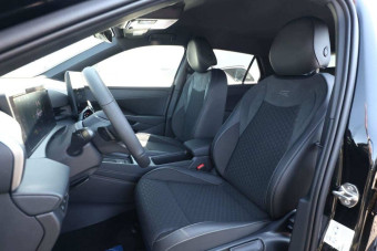 VOLKSWAGEN T-ROC 1.5 ETSI 150 DSG R-LINE