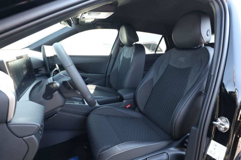 VOLKSWAGEN T-ROC 1.5 ETSI 150 DSG R-LINE
