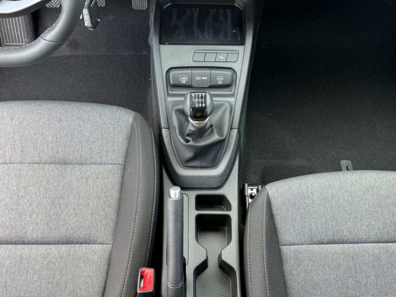KIA STONIC 115 MHEV