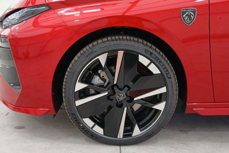 PEUGEOT 308 308 HDI 130CH EAT8 GT