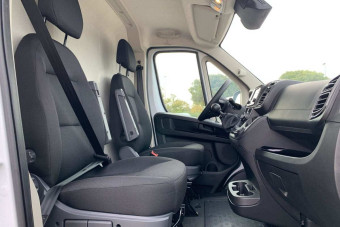 PEUGEOT BOXER FOURGON TOLE 3.3 T L2H2 HDI 140