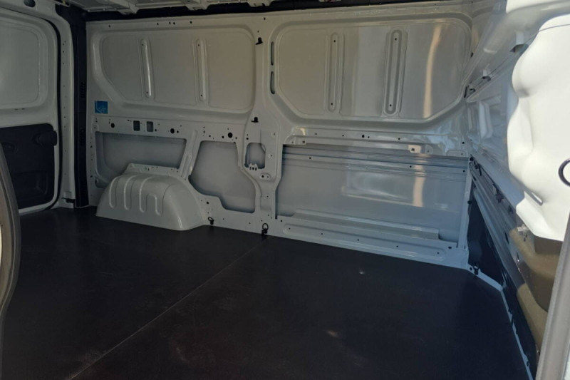 RENAULT TRAFIC FOURGON DCI 150 L2H1 3T ADVANCE