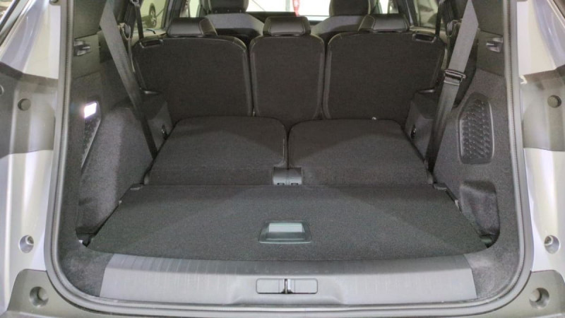 PEUGEOT 5008 HYBRID 145CH E-DCS6 GT