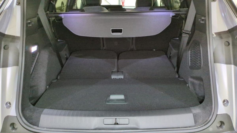 PEUGEOT 5008 HYBRID 145CH E-DCS6 GT
