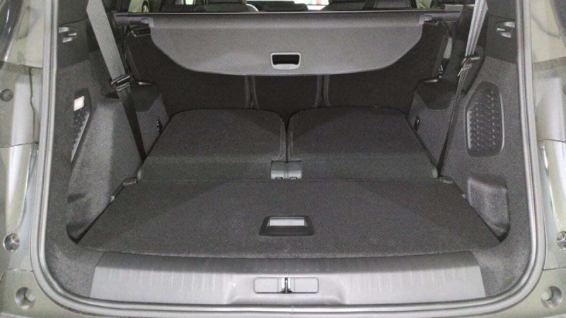 PEUGEOT 5008 HYBRID 145CH E-DCS6 GT