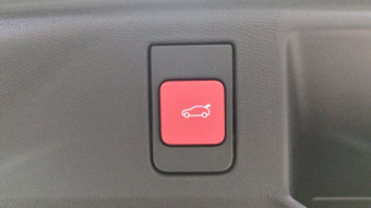 PEUGEOT 5008 HYBRID 145CH E-DCS6 GT