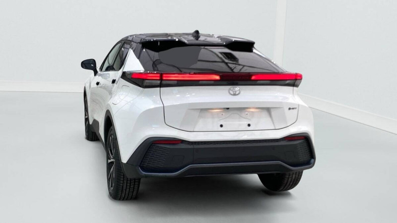 TOYOTA C-HR HYBRIDE 140 GRAPHIC