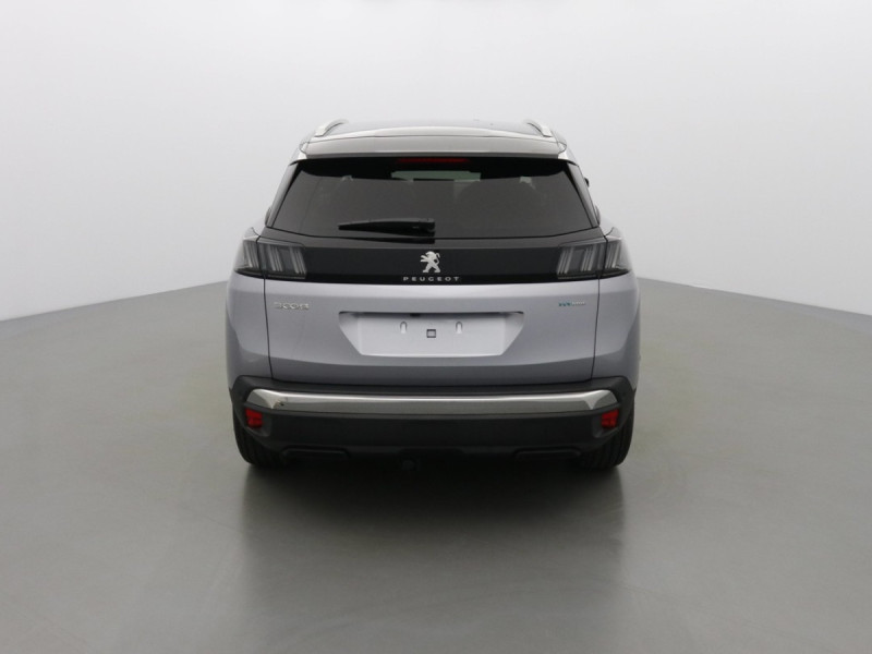PEUGEOT 3008 ROADTRIP 225 HYBRID E-EAT8
