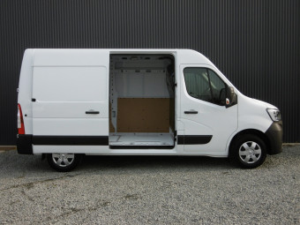RENAULT MASTER L2H2 GRAND CONFORT 135 BLUE DCI