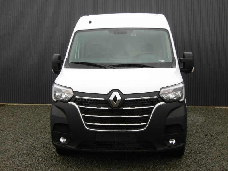 RENAULT MASTER L2H2 GRAND CONFORT 135 BLUE DCI