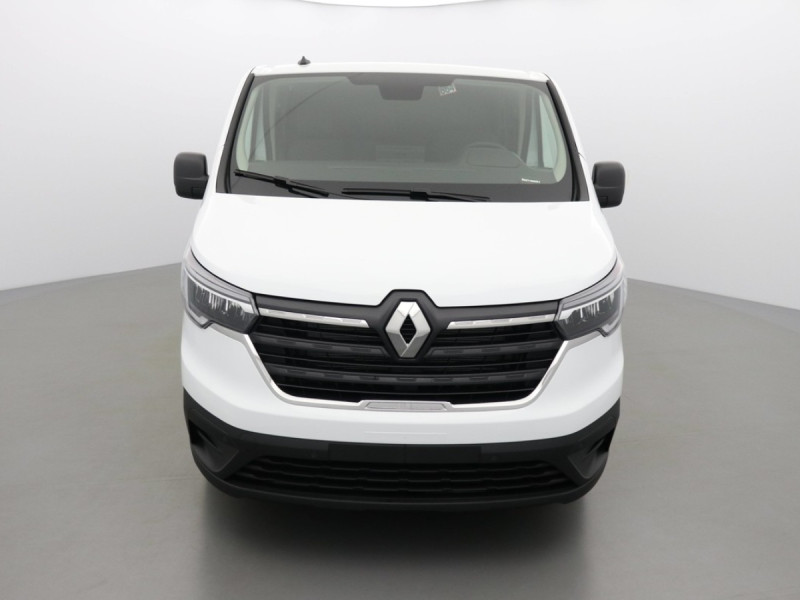RENAULT TRAFIC 3 FOURGON L2H1 CONFORT 130 BLUE DCI