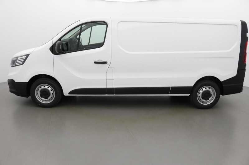RENAULT TRAFIC 3 FOURGON L2H1 CONFORT 130 BLUE DCI