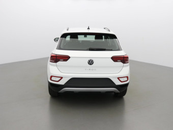 VOLKSWAGEN T-ROC LIFE 150 TSI