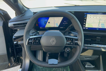 RENAULT CLIO 6 TCE 115 EDC TECHNO