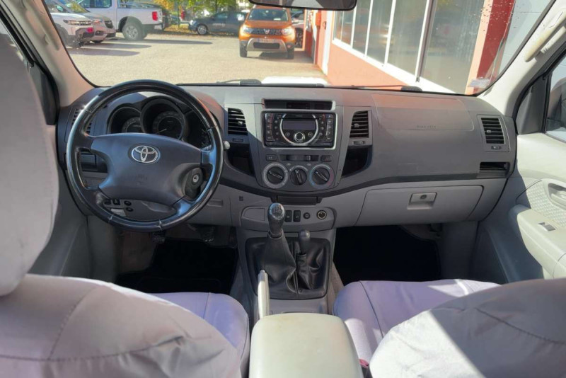 TOYOTA HILUX 2.5 D-4D 120 4X4 D.CAB