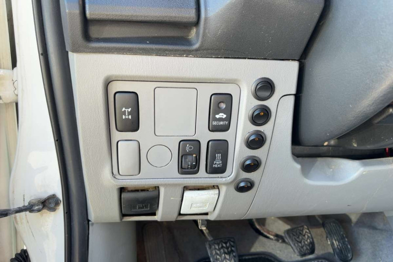 TOYOTA HILUX 2.5 D-4D 120 4X4 D.CAB