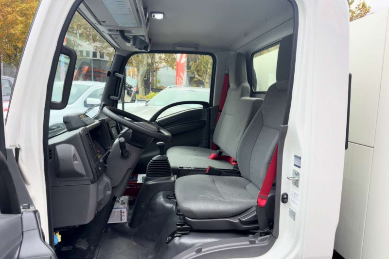 ISUZU M27 M27GEN2 150cv BENNE + COFFRE