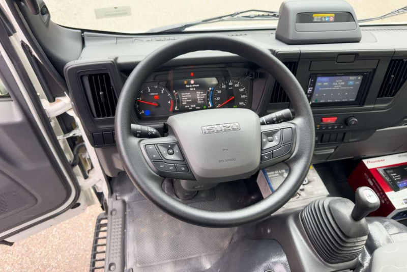 ISUZU M27 M27GEN2 150cv BENNE + COFFRE
