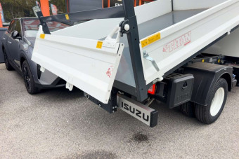 ISUZU M27 M27GEN2 150cv BENNE + COFFRE