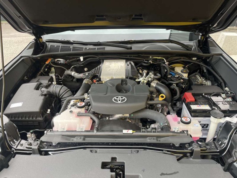 TOYOTA HILUX NEW 2.8 204 BVA CONFORT 4PL