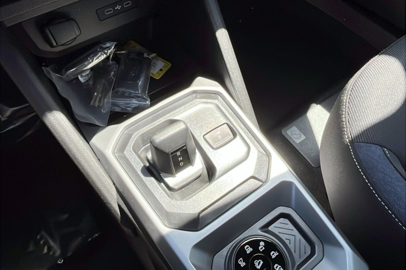 DACIA DUSTER HYBRID-G 150 4X4 EXPRESSION +