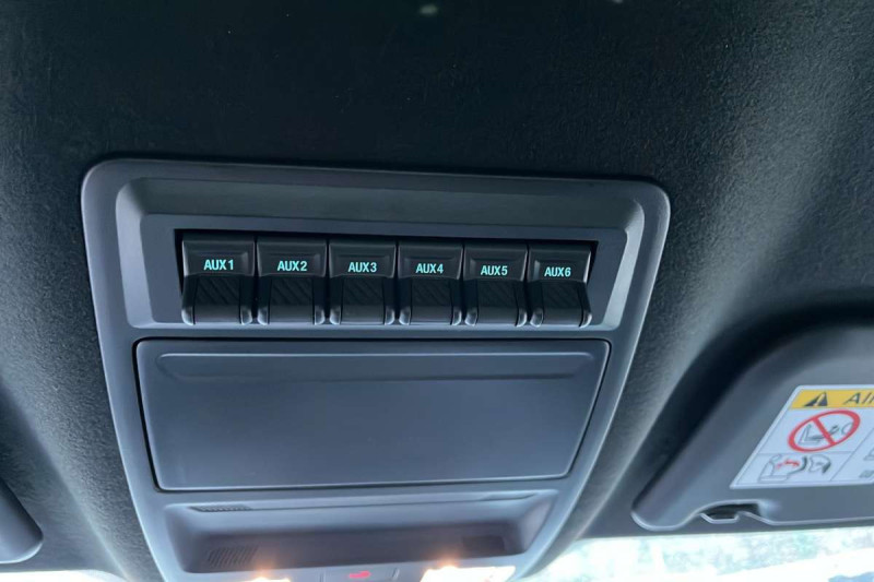 FORD RANGER 3.0 V6 240 PLATINUM RIDEAU 4PL