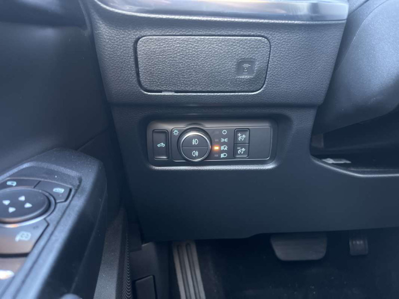FORD RANGER 3.0 V6 240 PLATINUM HARDTOP 4PL