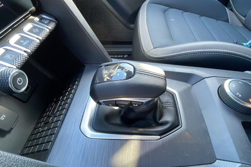 VOLKSWAGEN AMAROK V6 240 BVA10 AVENTURA 4PL