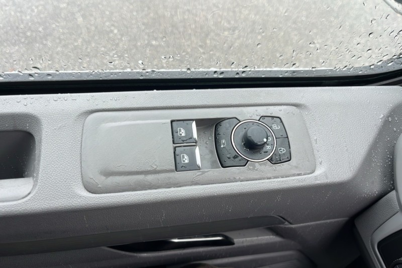 VOLKSWAGEN TRANSPORTER TDI 170 DSG PROCAB L2