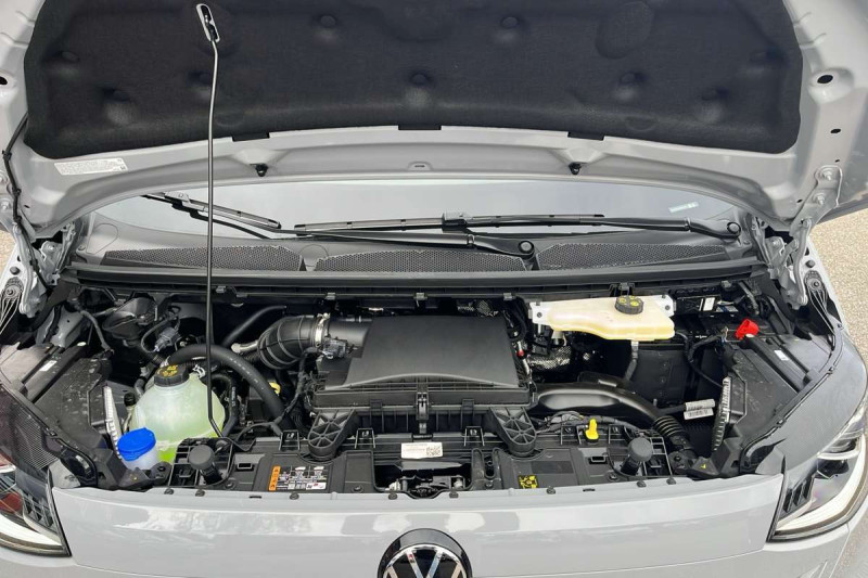 VOLKSWAGEN TRANSPORTER TDI 170 DSG PROCAB L1