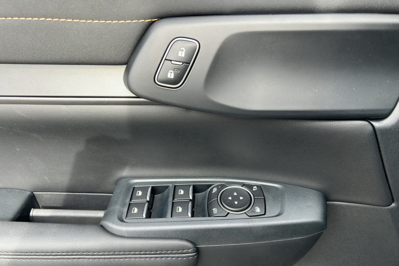FORD RANGER 205 WILDTRAK X PACK X RIDEAU 4PL