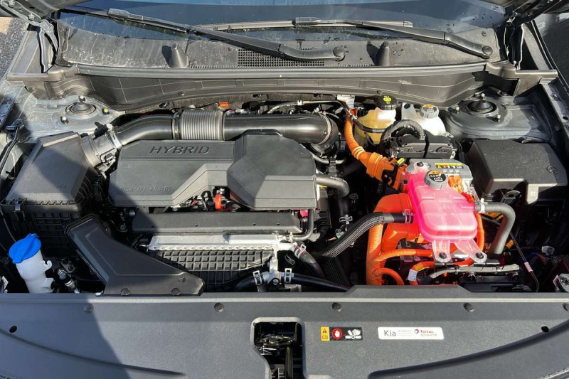 KIA SPORTAGE 1.6 T-GDI HEV 239 GT TOIT PANO