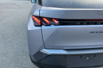 PEUGEOT 3008 HYBRID 145 E-DCS6 GT ALCANTARA