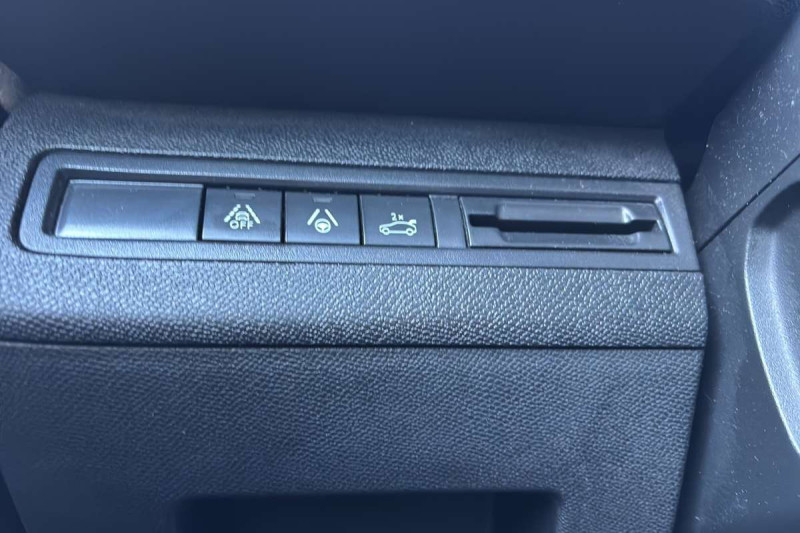 PEUGEOT 3008 1.2 130 EAT8 GT SURÉQUIPÉ