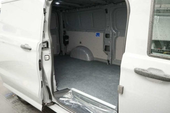 VOLKSWAGEN TRANSPORTER V L2H1 2.0 TDI 150 BVA8 BUSINESS