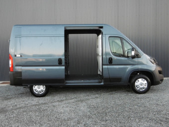 PEUGEOT BOXER FOURGON ASPHALT 165 HDI