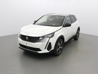 PEUGEOT 3008 GT 300 HYBRID E-EAT8