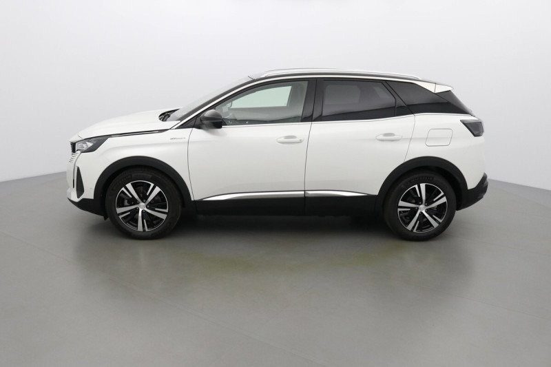 PEUGEOT 3008 GT 300 HYBRID E-EAT8