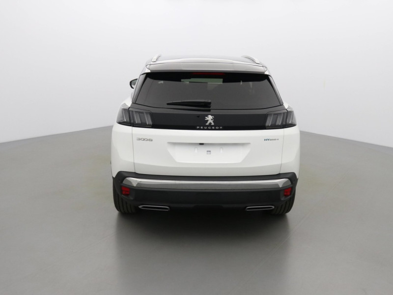 PEUGEOT 3008 GT 300 HYBRID E-EAT8