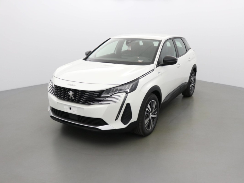 PEUGEOT 3008 ACTIVE PACK 225 HYBRID E-EAT8