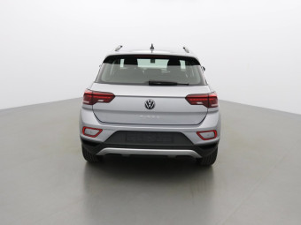 VOLKSWAGEN T-ROC LIFE 150 TSI