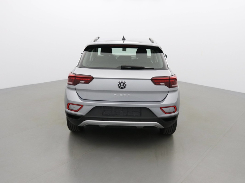 VOLKSWAGEN T-ROC LIFE 150 TSI