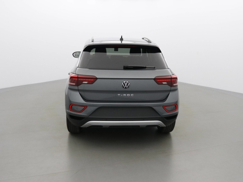 VOLKSWAGEN T-ROC LIFE 150 TSI