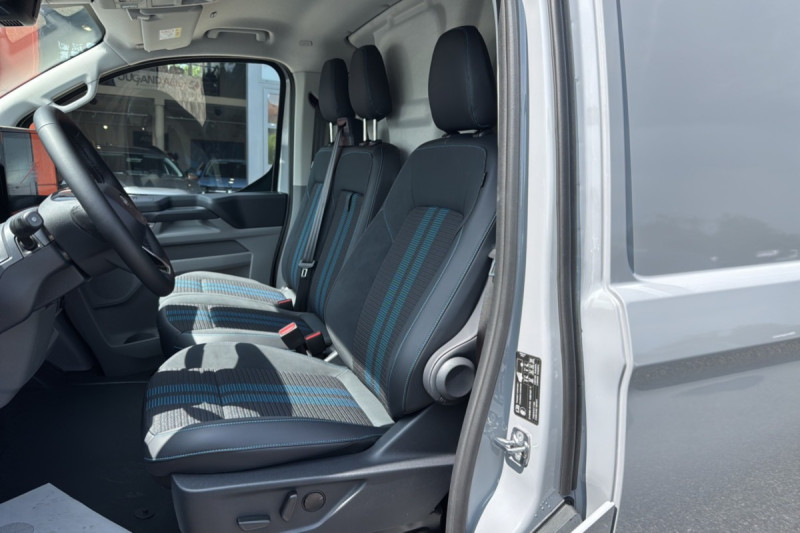 FORD TRANSIT CUSTOM 170 BVA8 SPORT L1H1 320